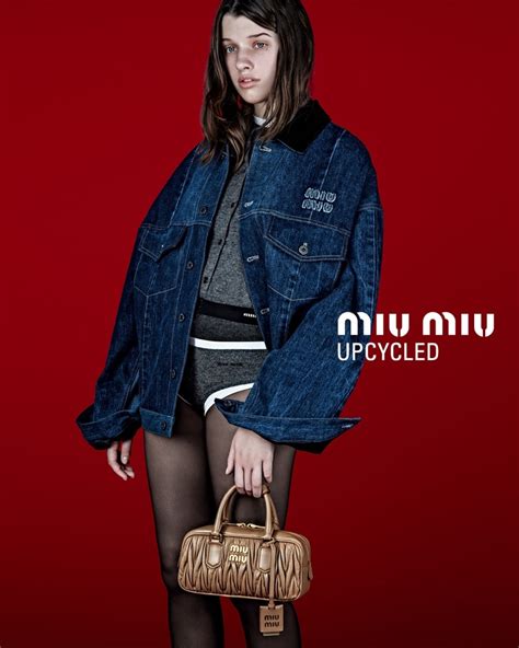 miu miu voordeelverpakking|Upcycled Holiday 2024 .